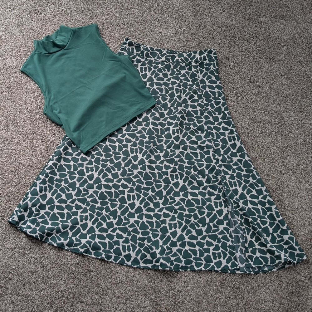 Shein Green Patterned Women's Skirt and top set